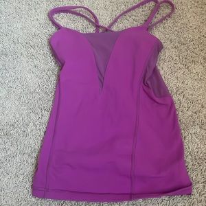 Lululemon tank purple gently used size 4 women’s